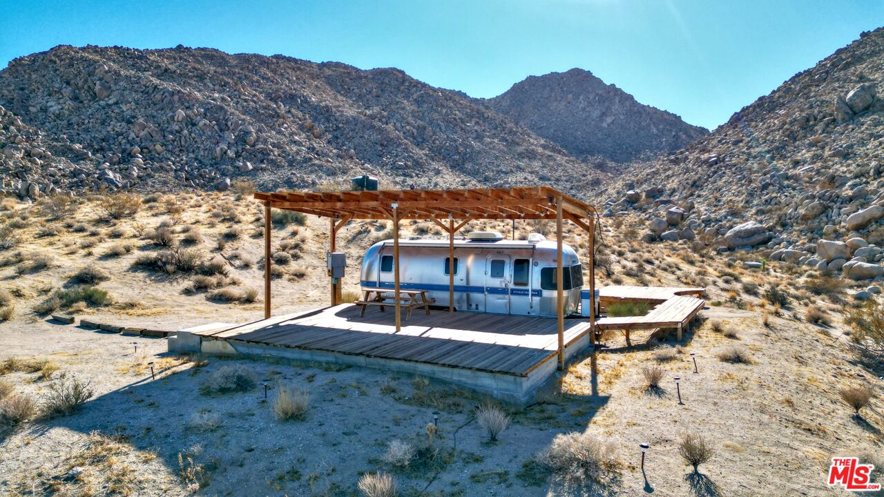 62775 Sullivan Road Joshua Tree, CA 92252 - Photo 15 of 29