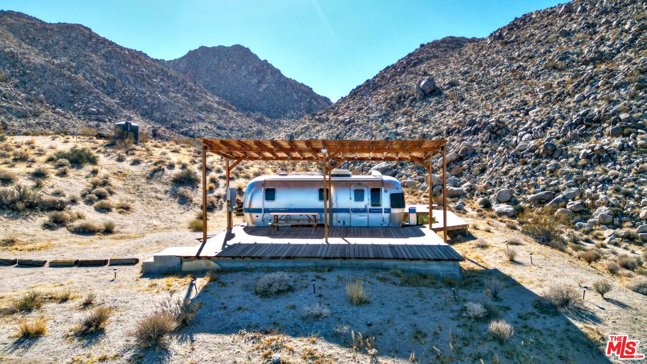 62775 Sullivan Road Joshua Tree, CA 92252 - Photo 16 of 29