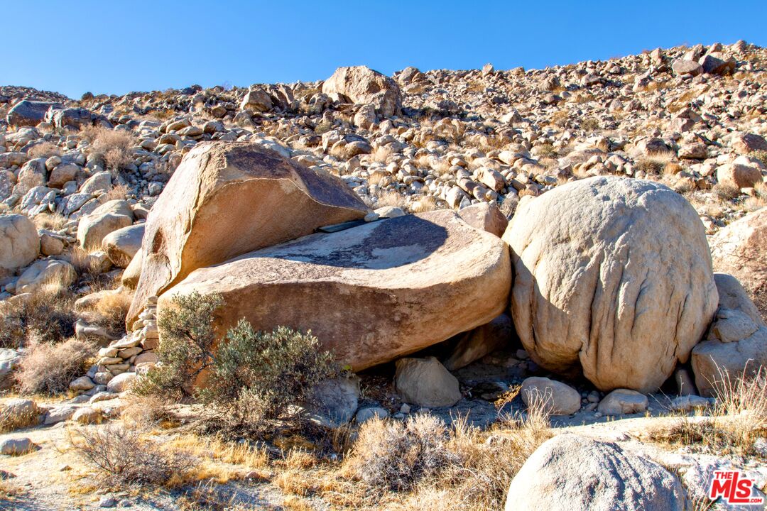 62775 Sullivan Road Joshua Tree, CA 92252 - Photo 26 of 29