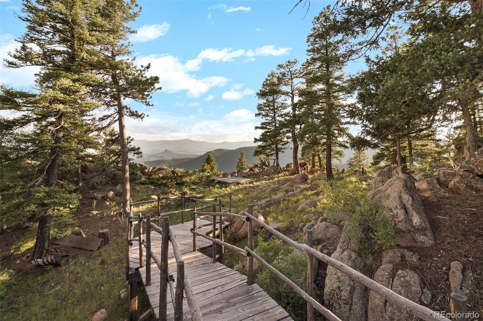 12753 Upper Ridge Road Conifer, CO 80433 - Photo 10 of 39