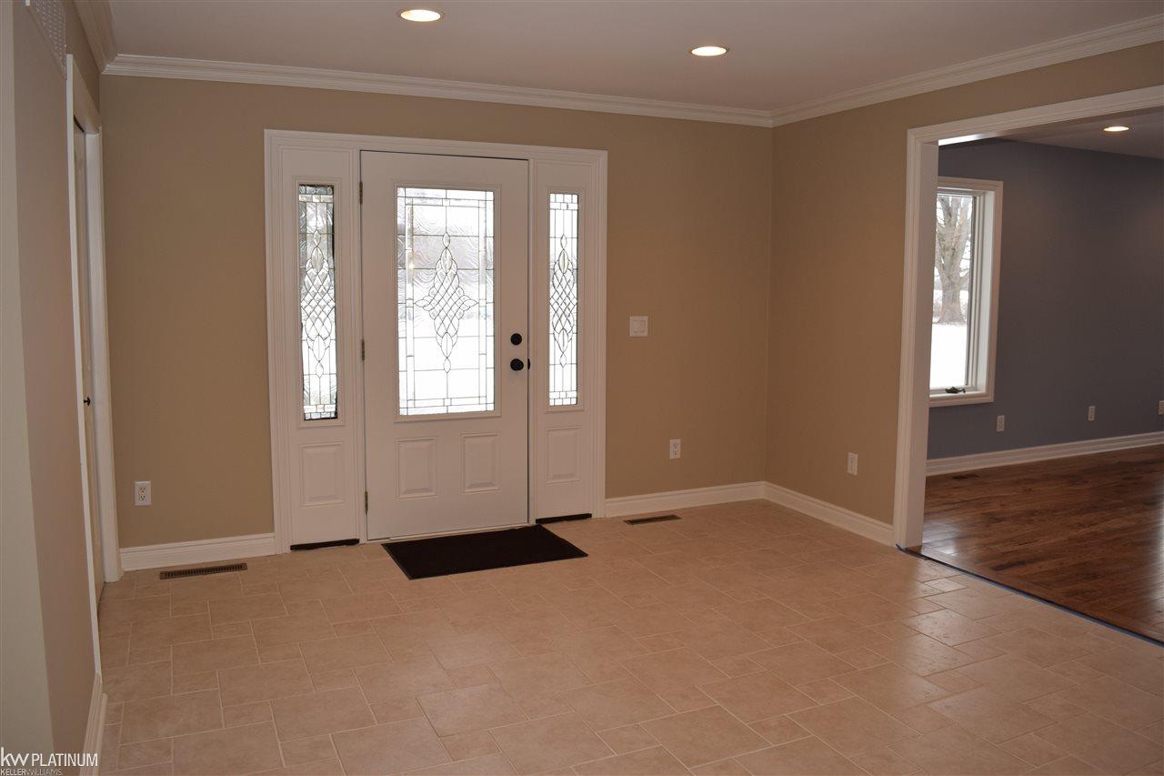 16010 Roehl Road Capac, MI 48014 - Photo 26 of 27 Spacious Foyer