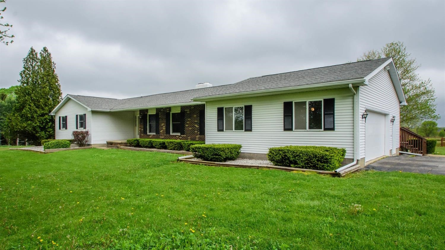 1445 South Fletcher Road Chelsea, MI 48118 - Photo 2 of 61 Photo 2