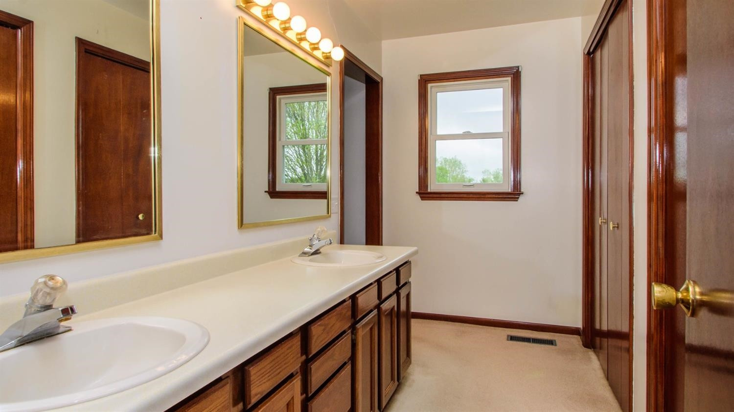 1445 South Fletcher Road Chelsea, MI 48118 - Photo 37 of 61 Photo 37