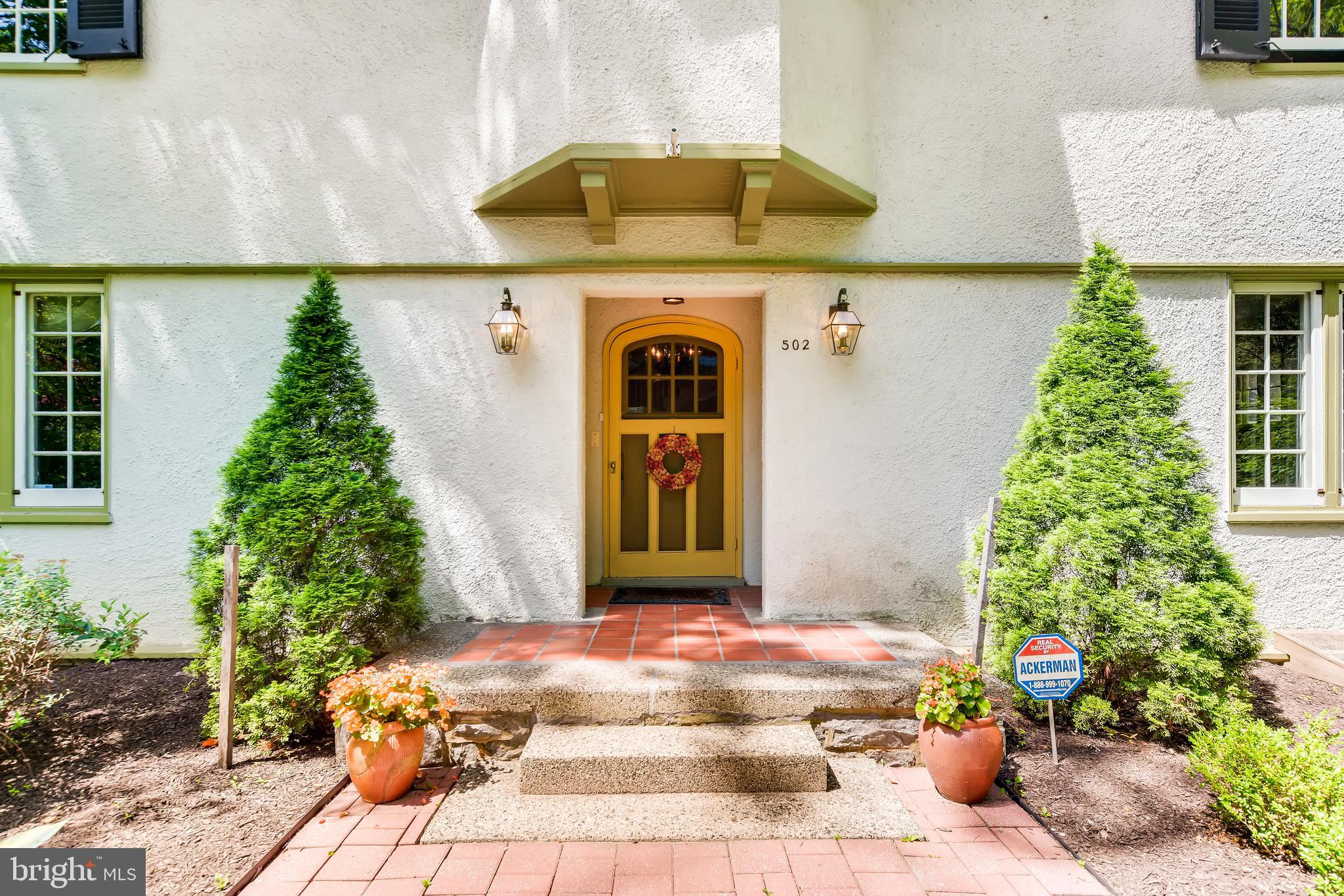 502 Edgevale Road Baltimore, MD 21210 - Photo 4 of 28
