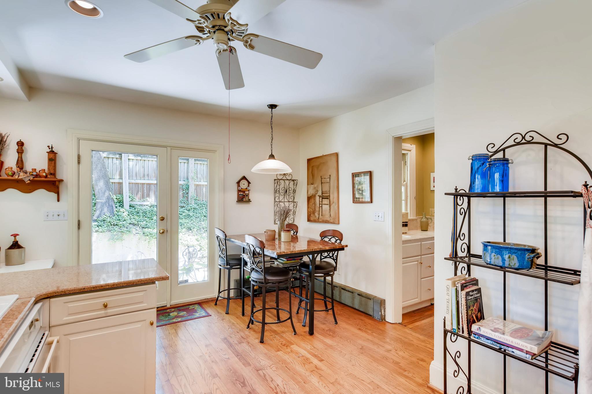 502 Edgevale Road Baltimore, MD 21210 - Photo 8 of 28