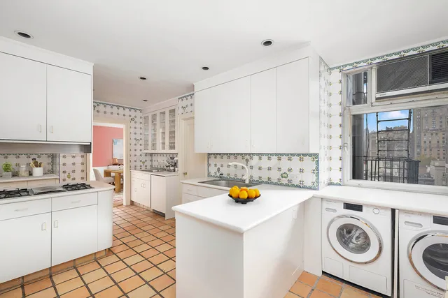 $5,795,000 | 580 Park Avenue, Unit 10A | Lenox Hill