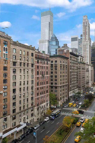 $5,795,000 | 580 Park Avenue, Unit 10A | Lenox Hill