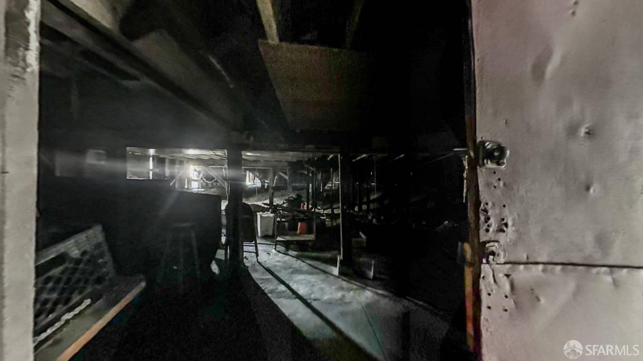 480-484 6th Street San Francisco, CA 94103 - Photo 15 of 52 a close view of water heater room