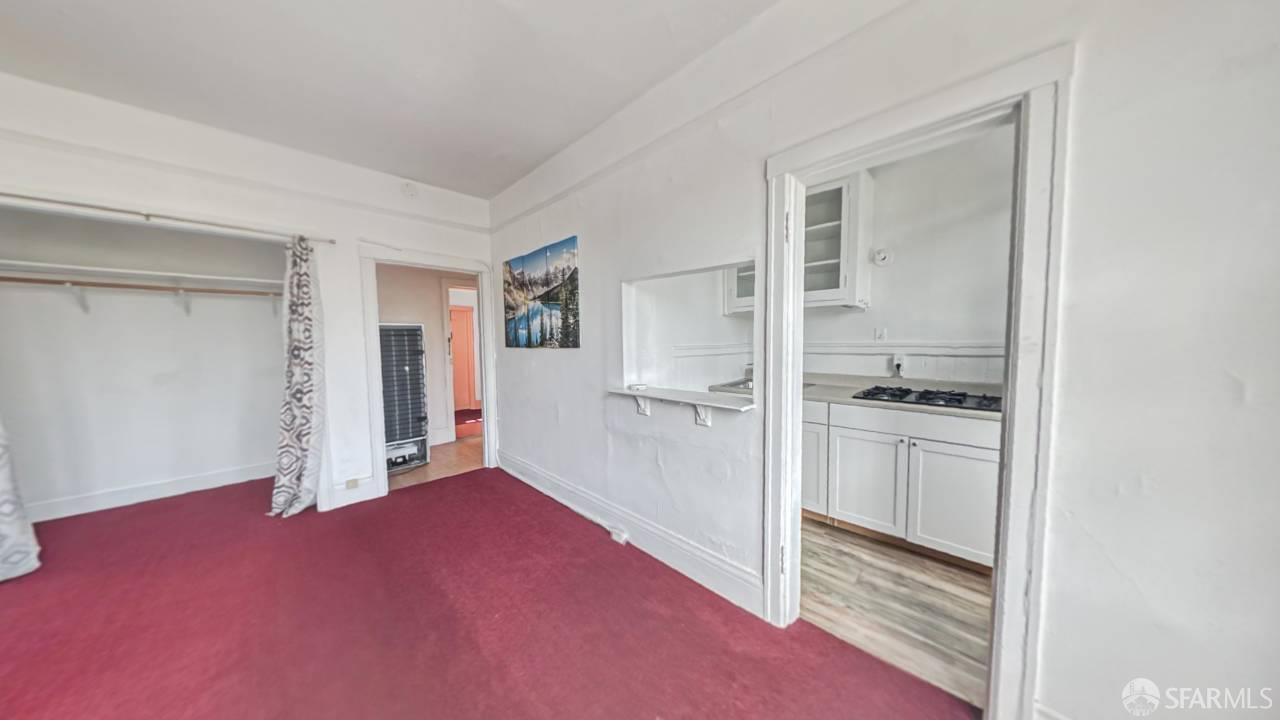 480-484 6th Street San Francisco, CA 94103 - Photo 17 of 52 a view of empty room with kitchen