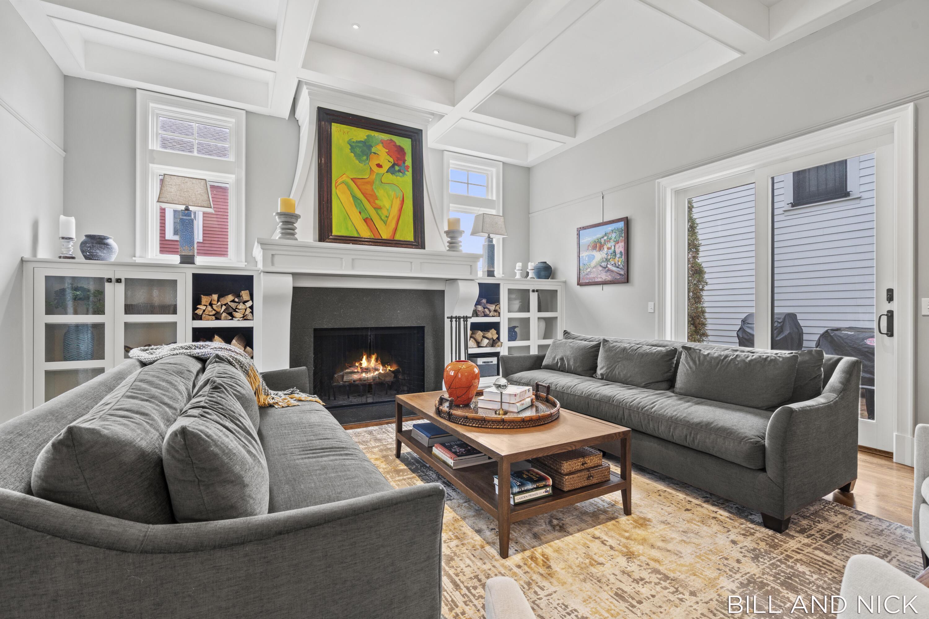 24 Chestnut Street Douglas, MI 49406 - Photo 15 of 70 a truly great room