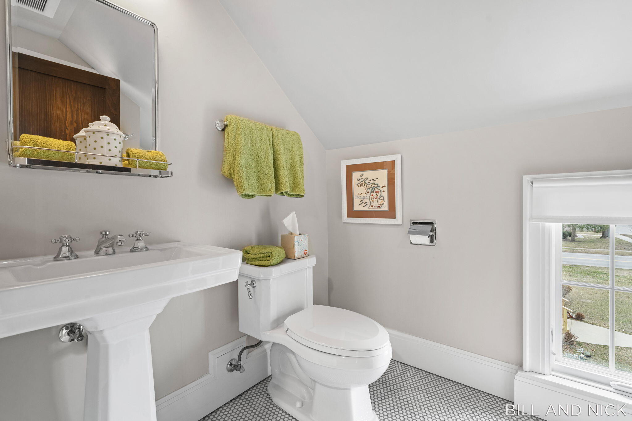 24 Chestnut Street Douglas, MI 49406 - Photo 43 of 70 second floor full bathroom