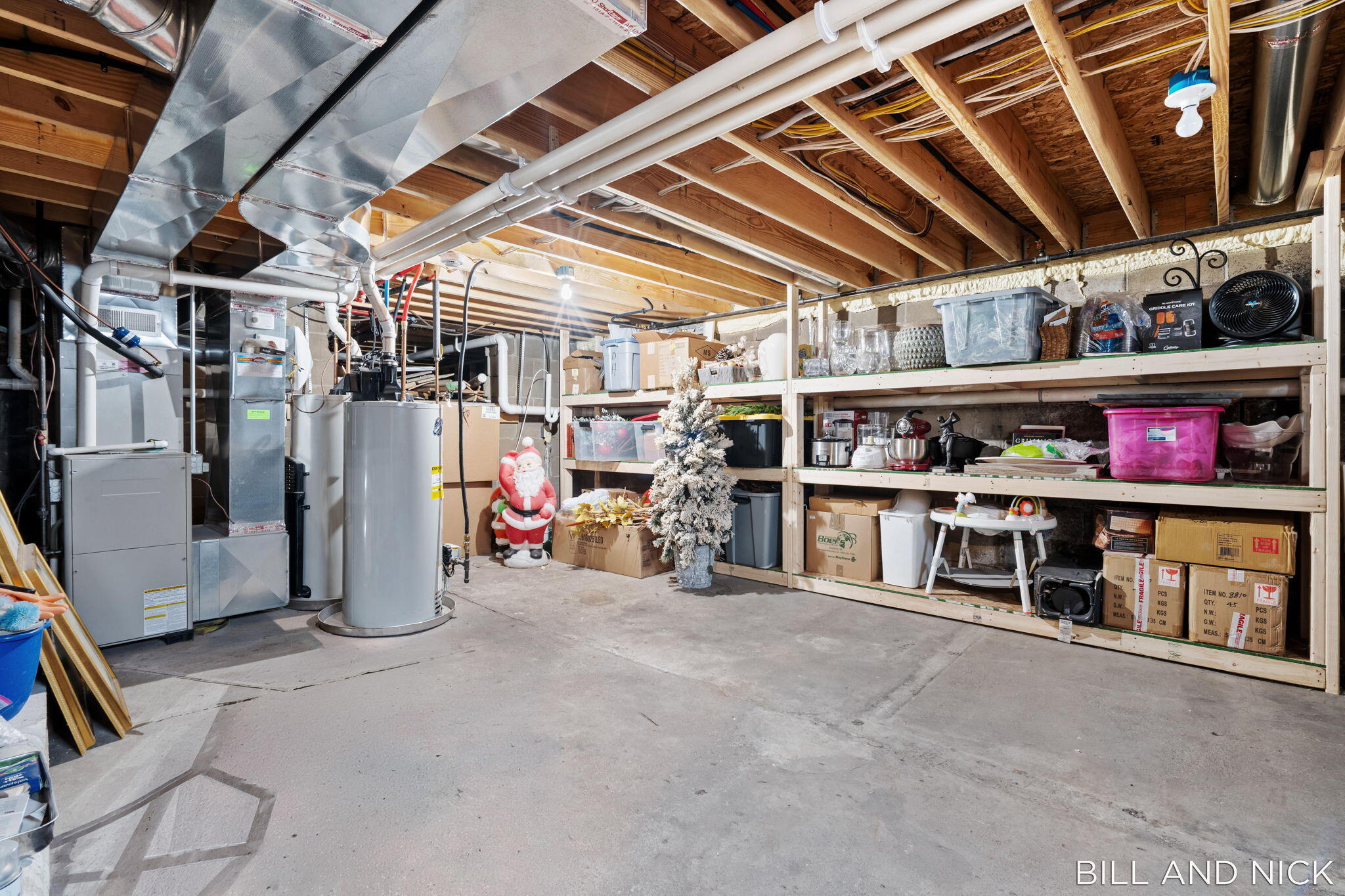 24 Chestnut Street Douglas, MI 49406 - Photo 54 of 70 garage