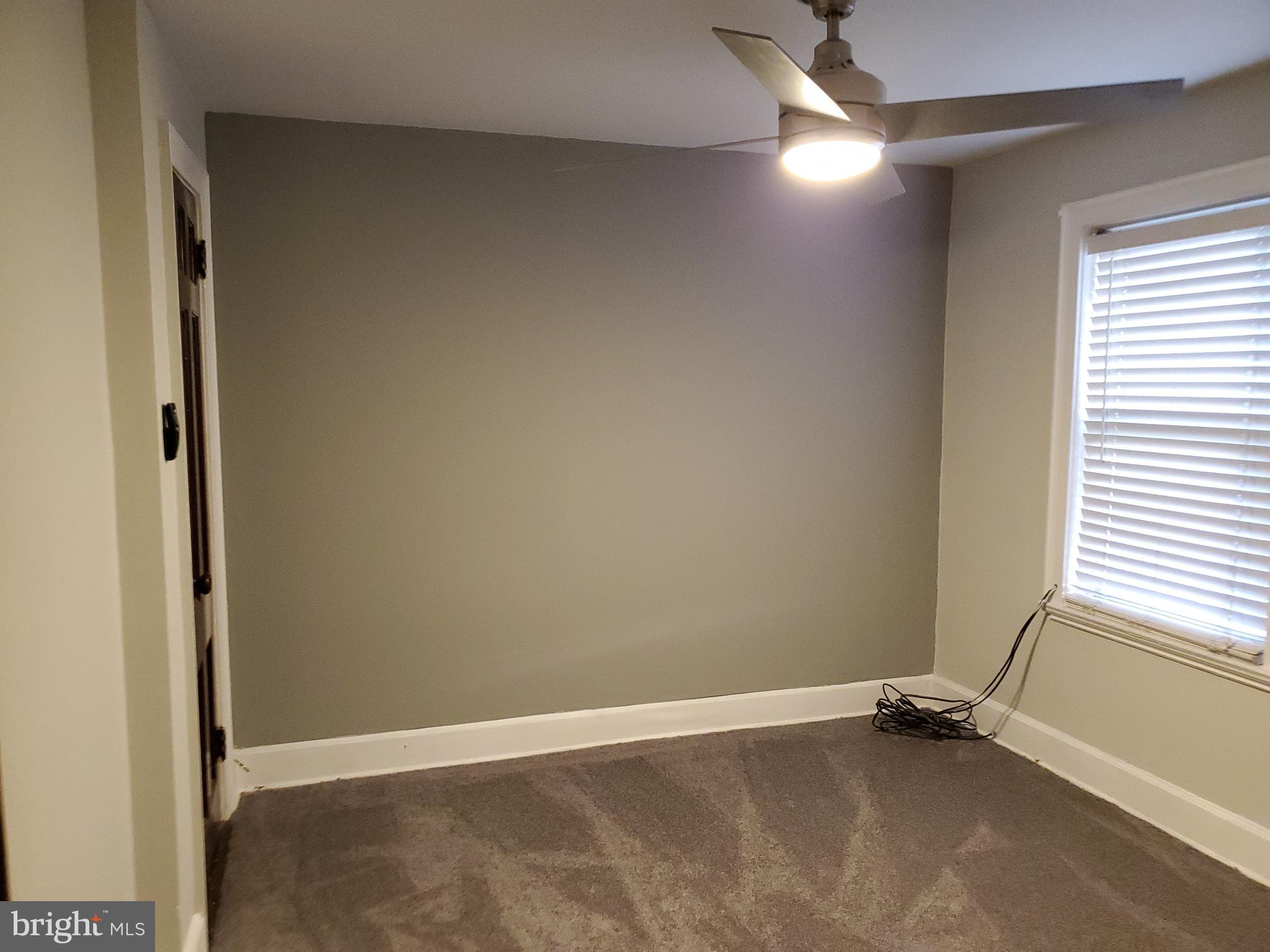 3083 South Congress Road Camden, NJ 08104 - Photo 20 of 22 2nd bedroom w/contemporary r/c ceiling fan!