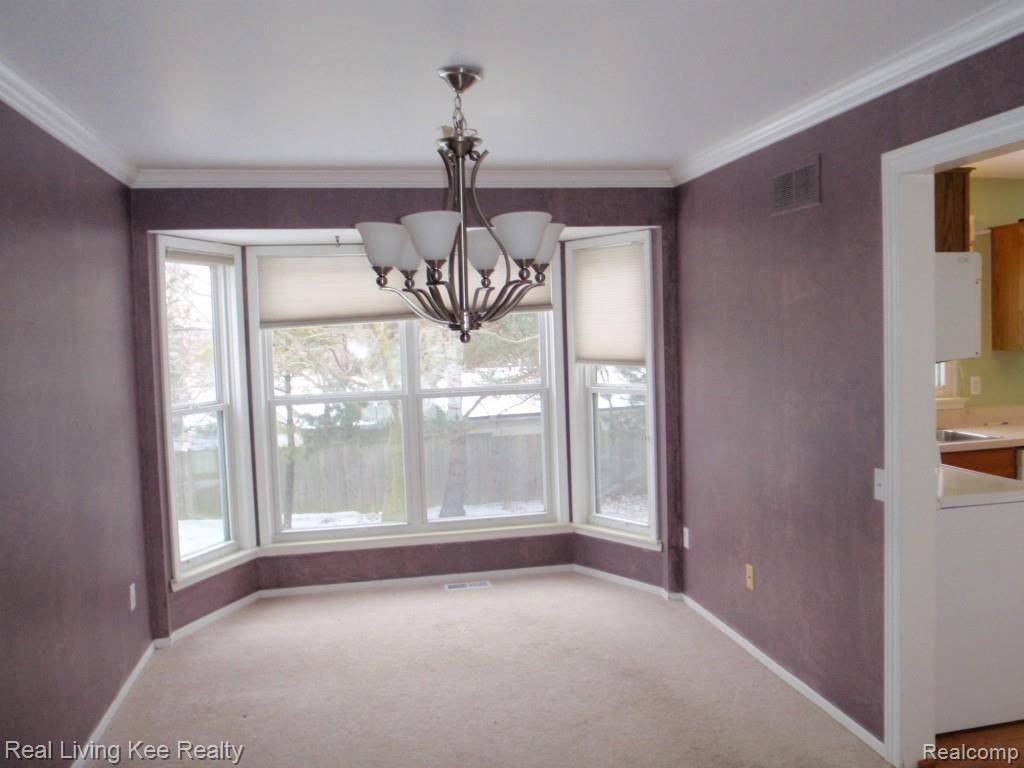 417 Bolinger Street Rochester, MI 48307 - Photo 7 of 20 Formal Dining Room