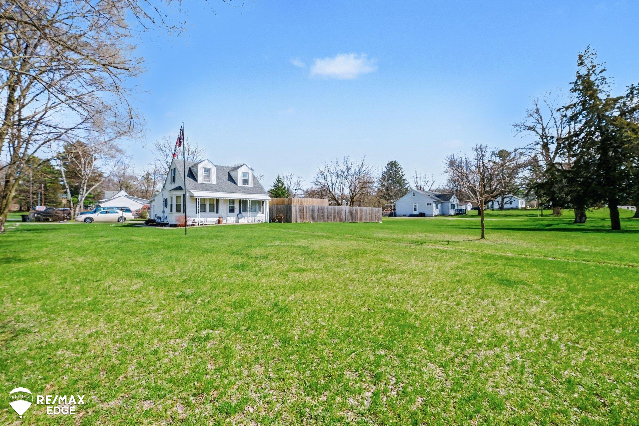 5206 Branch Road Flint, MI 48506 - Photo 21 of 25 50204519-4abeb41a-fe92-468d-b9e7-7c82f2b4c23b.JPG