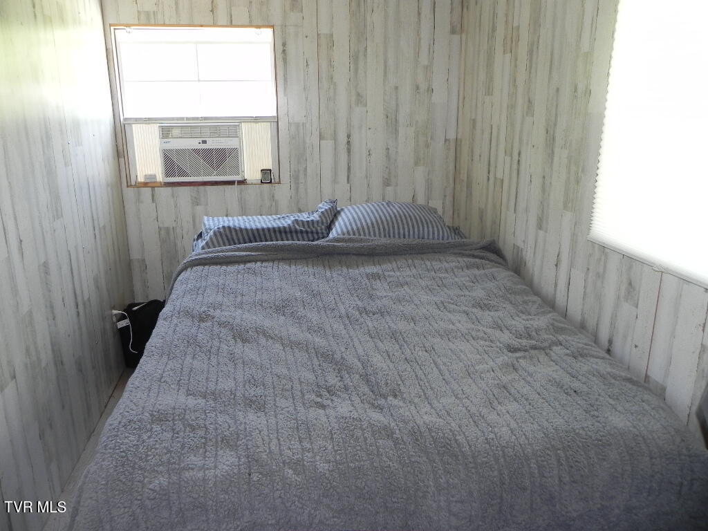 804 Webster Valley Road Rogersville, TN 37857 - Photo 9 of 16 DSCN0047