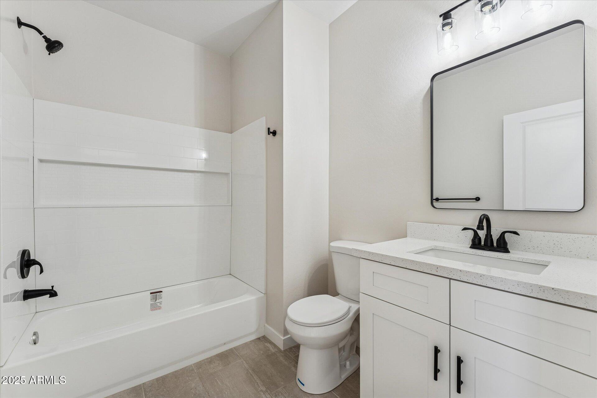 15081 South Capistrano Road Arizona City, AZ 85123 - Photo 26 of 37 Guest Bathroom