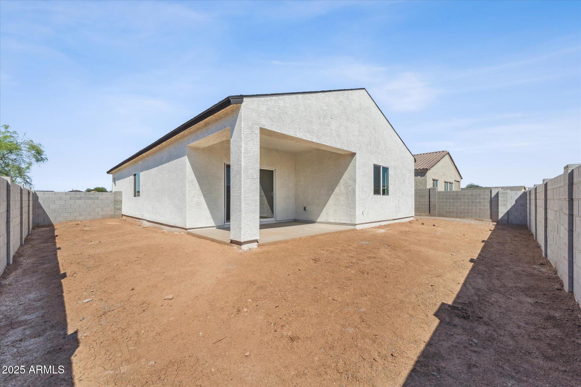 15081 South Capistrano Road Arizona City, AZ 85123 - Photo 34 of 37 Rear View