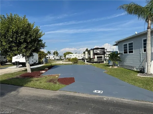 $78,000 | 19681 Summerlin Road, Unit 152, Fort Myers, FL 33908