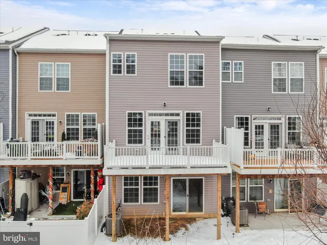 $450,000 | 309 Spring Bank Way, Frederick, MD 21701