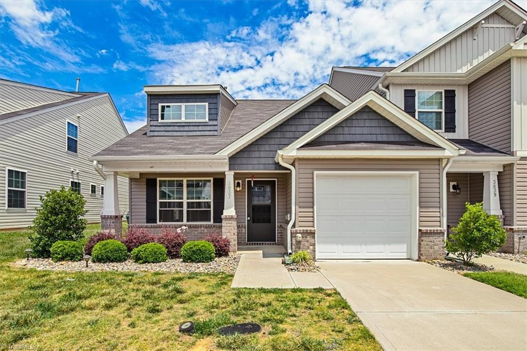 3837 Copperfield Court High Point, NC 27265 - Photo 3 of 42