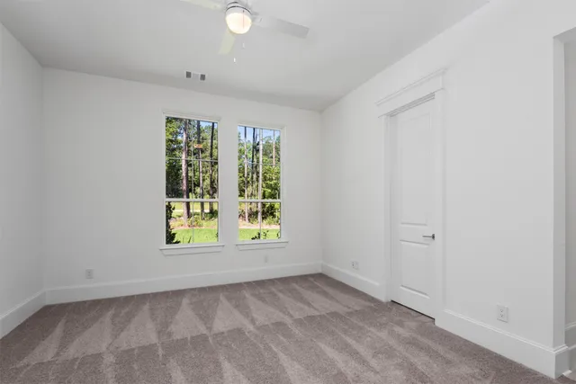 $889,800 | 630 Lonestar Road, Huntsville, TX 77340