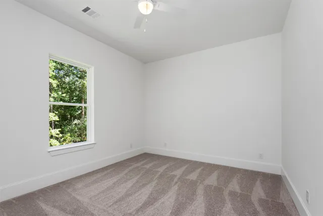 $889,800 | 630 Lonestar Road, Huntsville, TX 77340