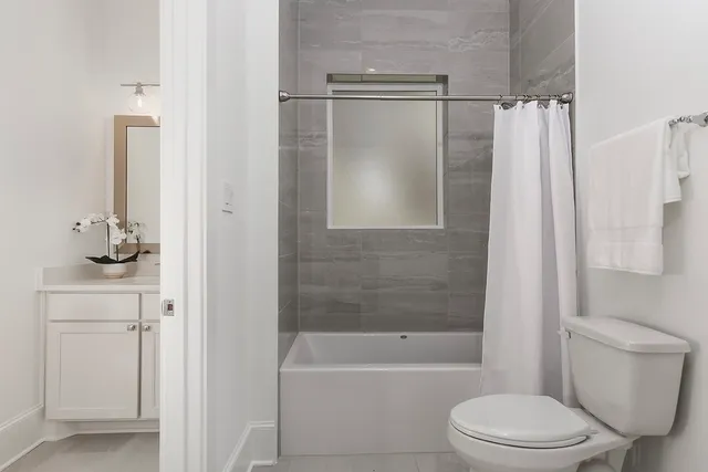 $889,800 | 630 Lonestar Road, Huntsville, TX 77340