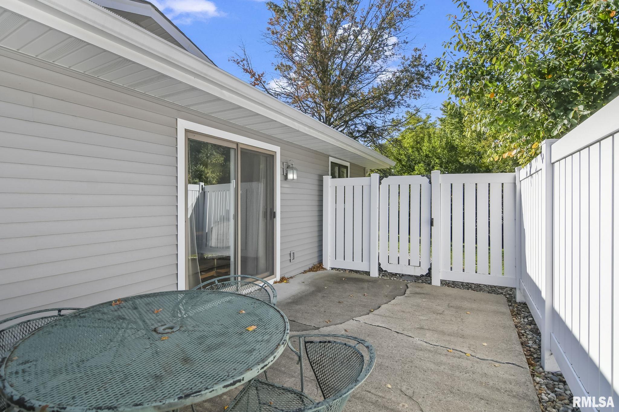 96 Brookside Place Springfield, IL 62704 - Photo 25 of 28 Gallery Image 25