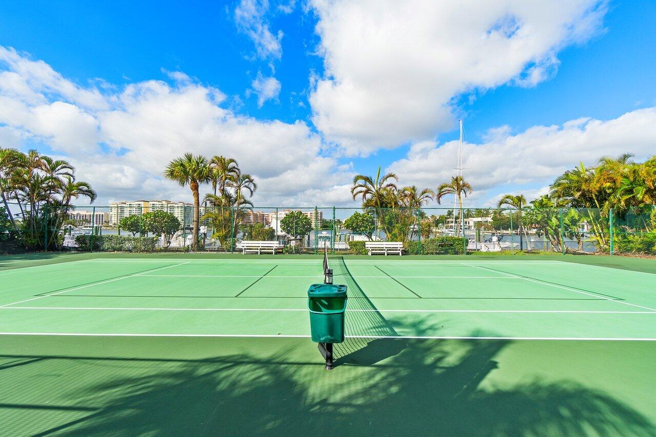 500 South Ocean Boulevard, Unit PH8PH9 Boca Raton, FL 33432 - Photo 61 of 70 Tennis court