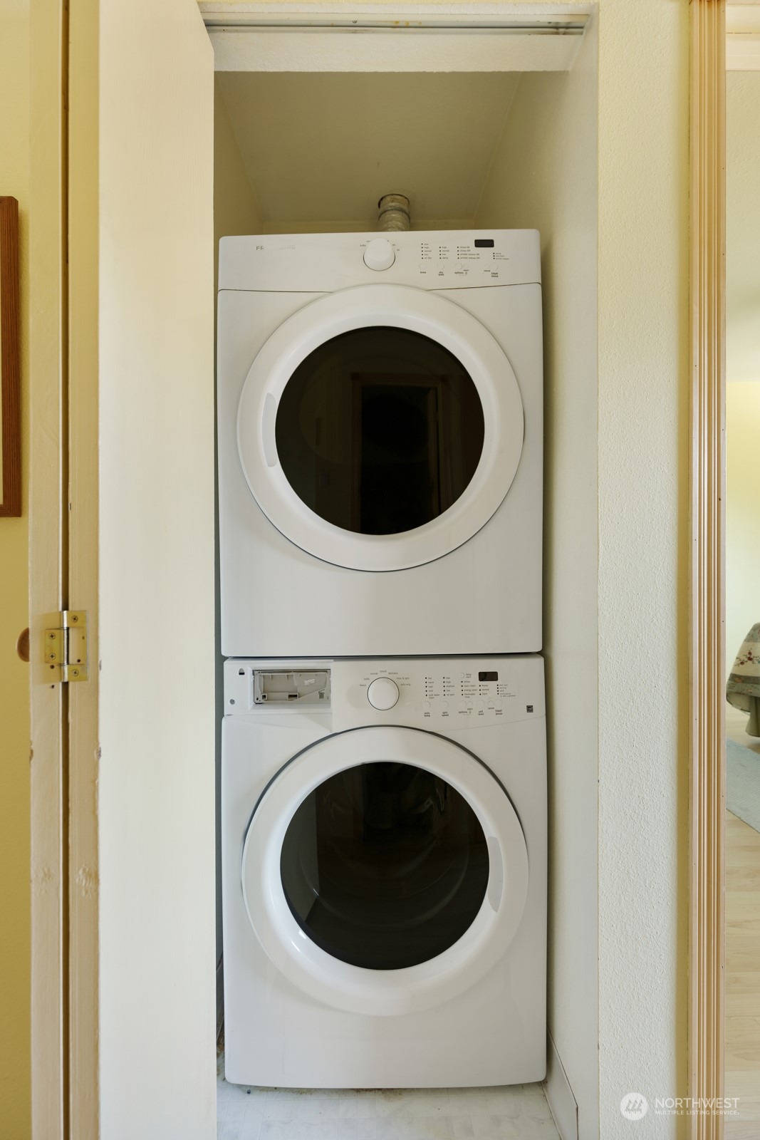 3206 Pine Road Northeast, Unit A9 Bremerton, WA 98310 - Photo 16 of 21 Gallery Image 16