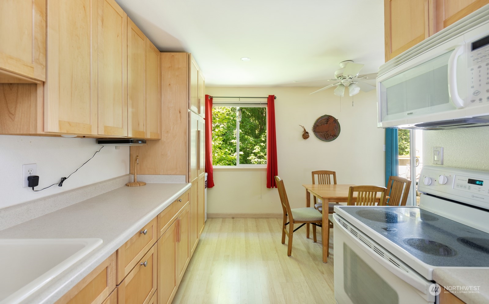 3206 Pine Road Northeast, Unit A9 Bremerton, WA 98310 - Photo 10 of 21 Gallery Image 10