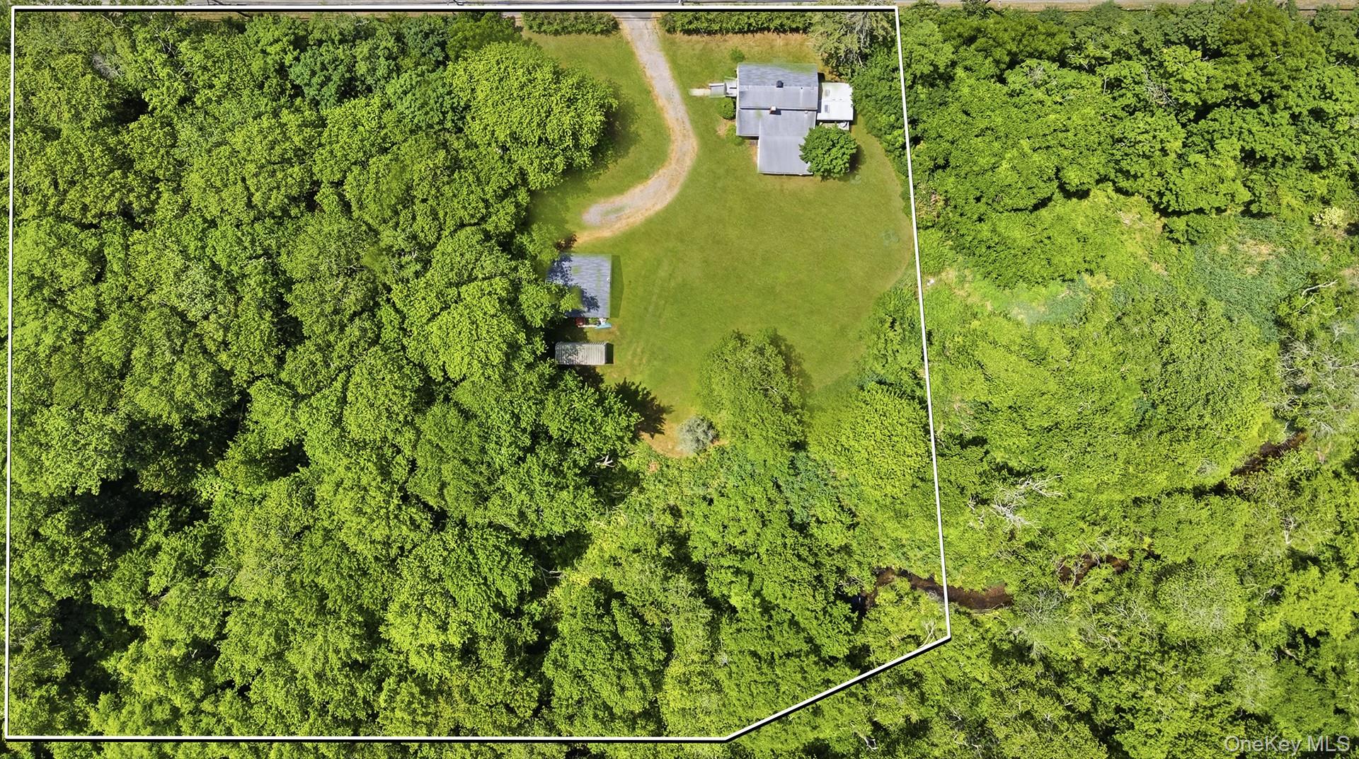 1680 North Sea Road Southampton, NY 11968 - Photo 9 of 45