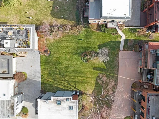 $274,900 | 2949 Grand Avenue, Kansas City, MO 64108