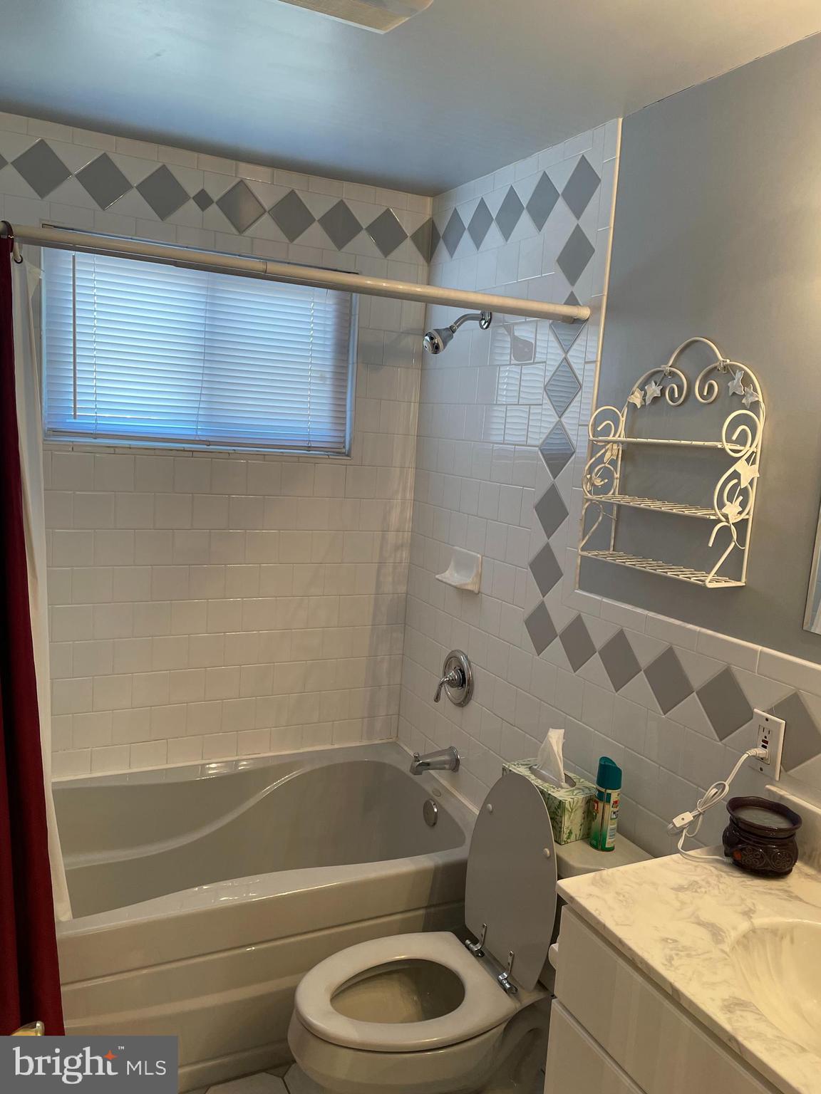 2111 Southorn Road Baltimore, MD 21220 - Photo 16 of 17 Second floor bathroom