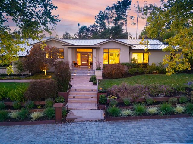 $7,500,000 | 1485 Oak Rim Drive, Hillsborough, CA 94010