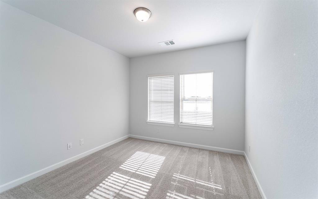 1924 Casting Ridge Mesquite, TX 75181 - Photo 23 of 30 an empty room with a window