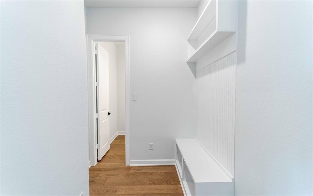 1924 Casting Ridge Mesquite, TX 75181 - Photo 30 of 30 a bathroom with a bathtub