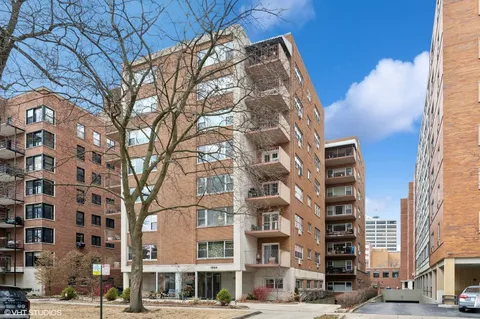$425,000 | 1508 Hinman Avenue, Unit 7C, Evanston, IL 60201