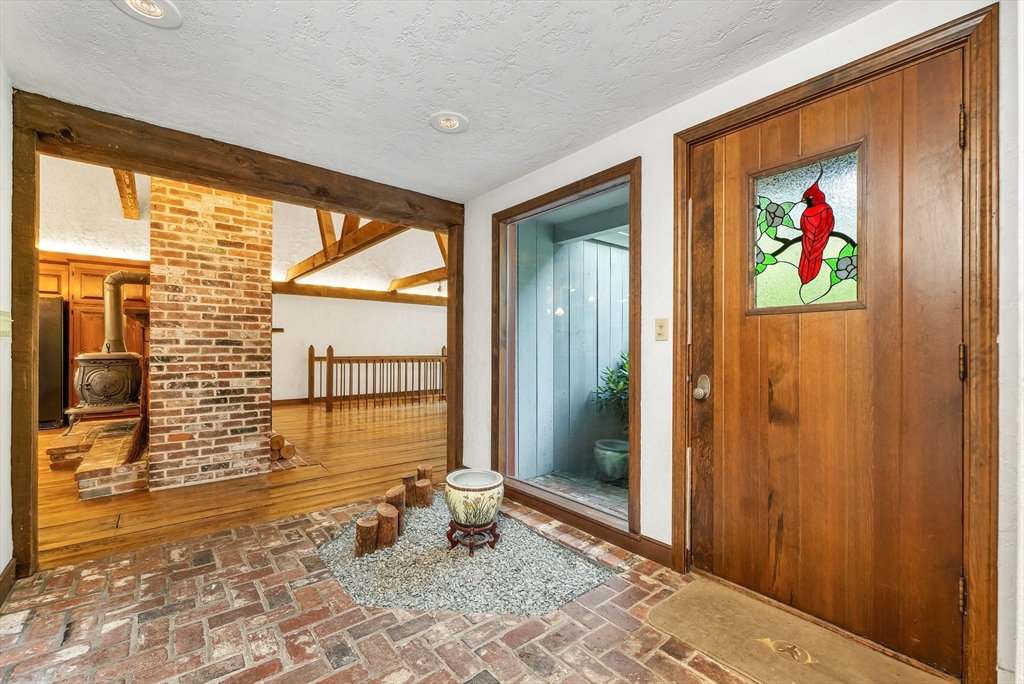 3 Burning Bush Drive Boxford, MA 01921 - Photo 15 of 42 a very nice looking room with a large window