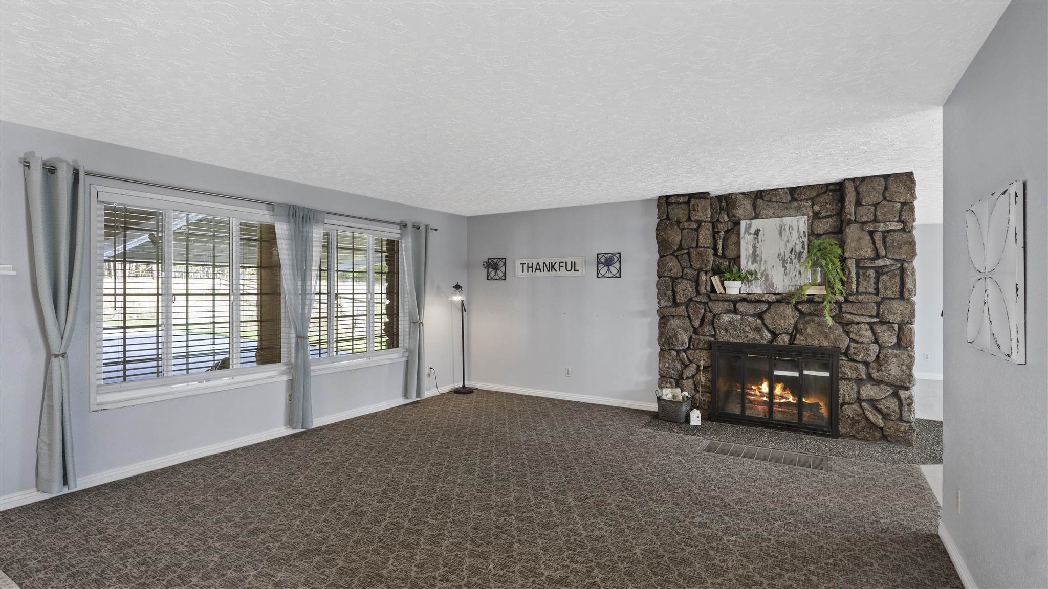 26727 West Tucker Prairie Road Cheney, WA 99004 - Photo 9 of 37 Gallery Image 9