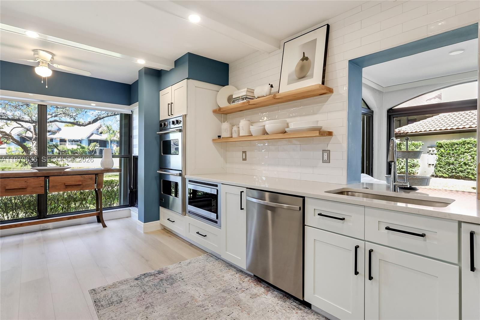 16671 Traders Crossing North, Unit 121 Jupiter, FL 33477 - Photo 4 of 14 Kitchen