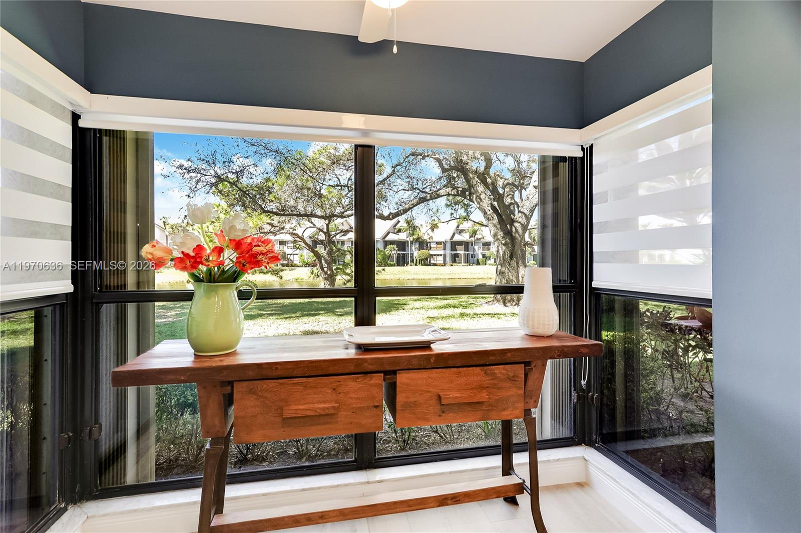 16671 Traders Crossing North, Unit 121 Jupiter, FL 33477 - Photo 9 of 14 Breakfast area- kitchen
