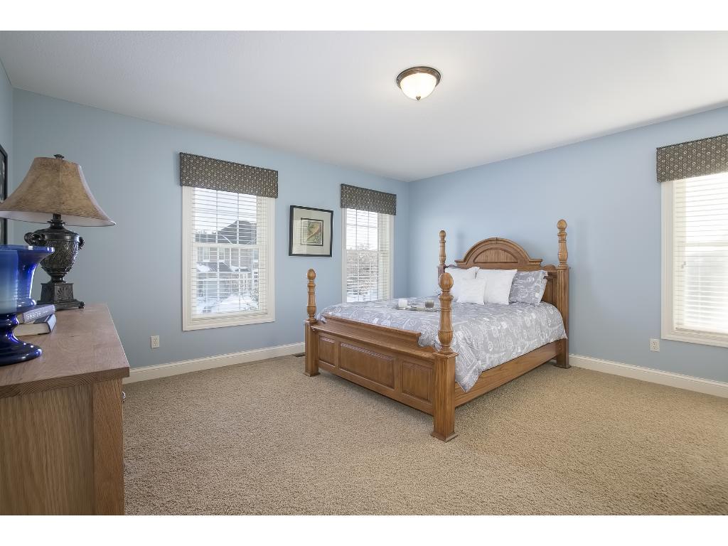 9800 Trails End Road Eden Prairie, MN 55347 - Photo 14 of 24 Gallery Image 14