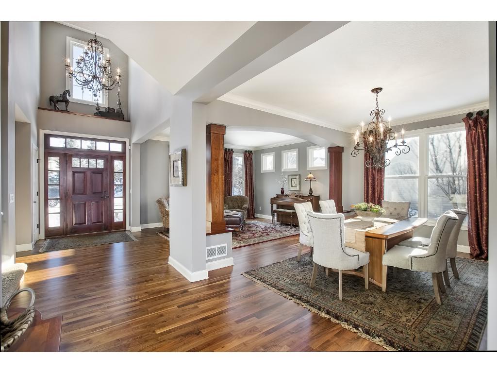 9800 Trails End Road Eden Prairie, MN 55347 - Photo 3 of 24 Gallery Image 3