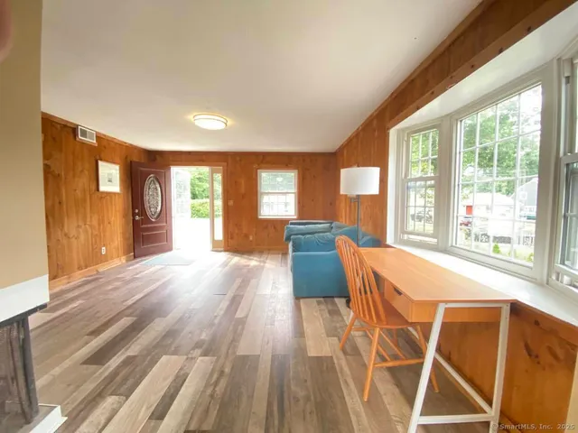 $3,800 | 28 Grove Place, Danbury, CT 06810