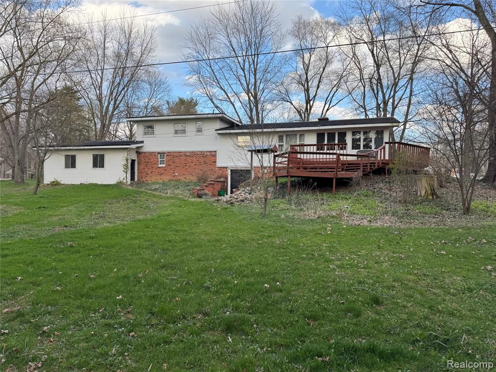 226 South Burkhart Road Howell, MI 48843 - Photo 5 of 27