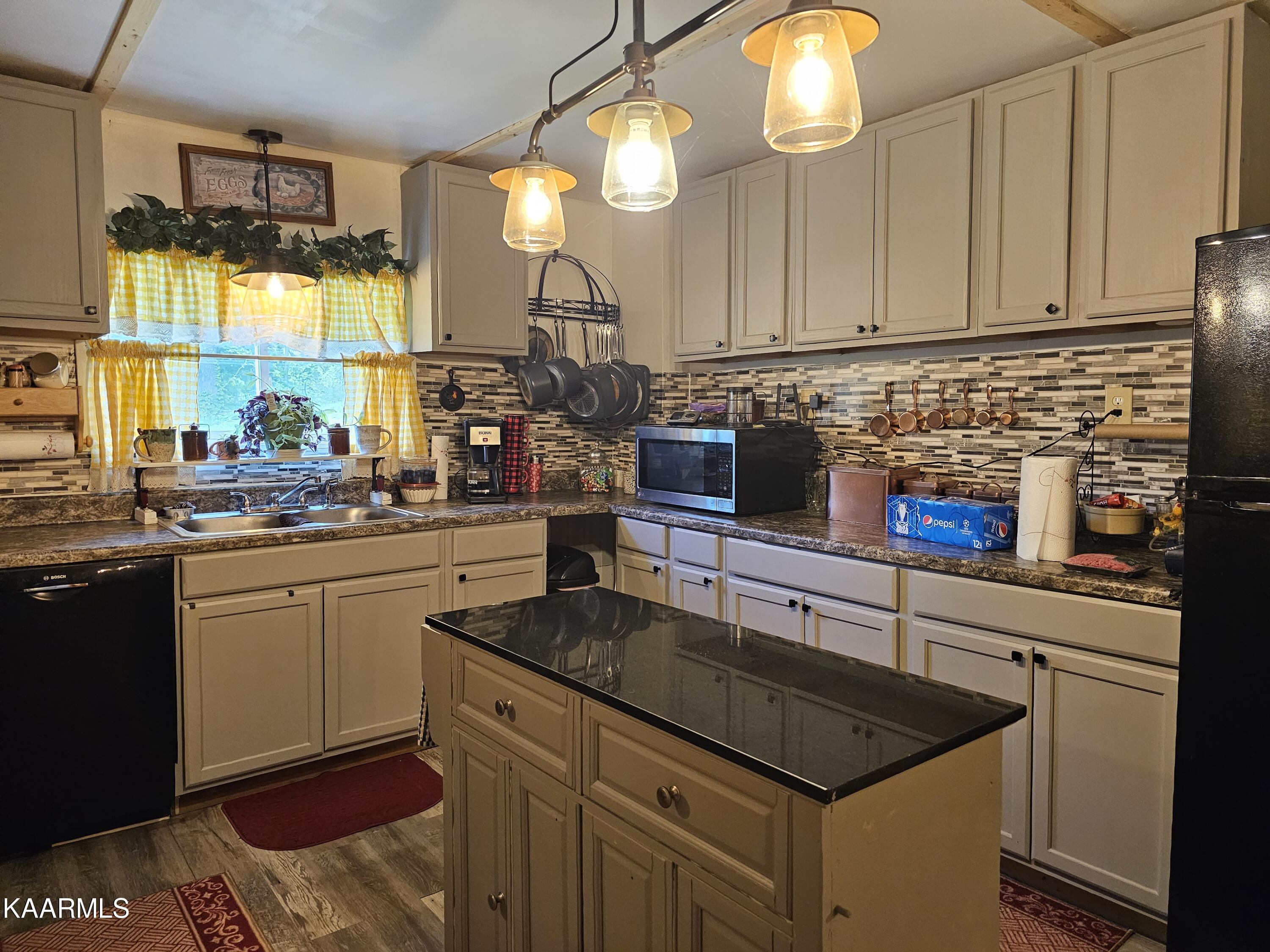 114 Collins Road Jonesville, VA 24263 - Photo 20 of 34 20230710_135249