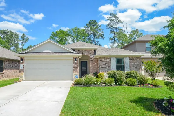 $305,000 | 3810 Willow Valley, Conroe, TX 77301