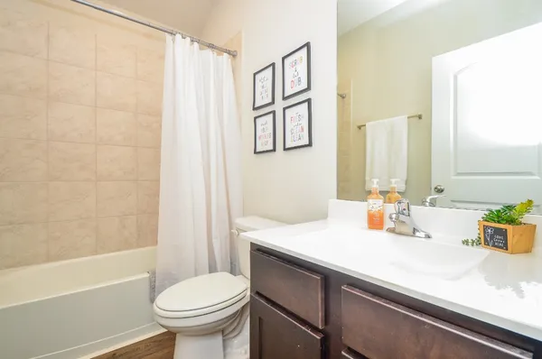 $305,000 | 3810 Willow Valley, Conroe, TX 77301